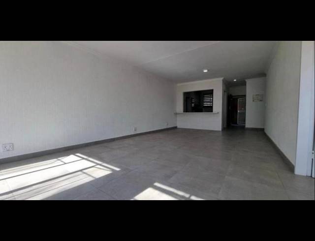 3 BEDROOM TOWNHOUSE FOR SALE IN SOUTH CREST